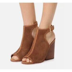 Tory Burch Women 7 Tan Jessie Perforated Suede High Heel Open Toe Strappy Bootie